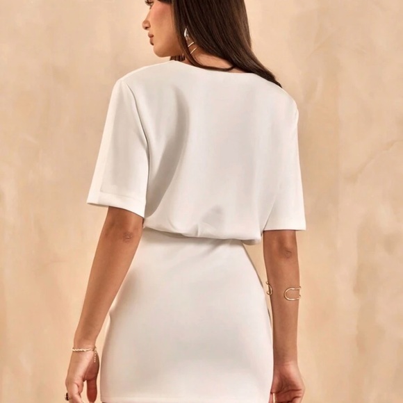 Elegant White Mini Dress - Picture 2 of 7